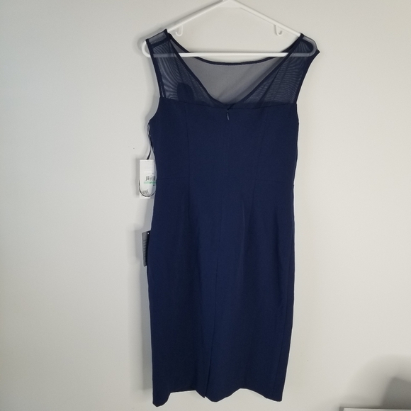 NWT Harper Rose Illusion Bateau Neck Laguna Crepe Dress Flower Detail Size 8P - Picture 7 of 16